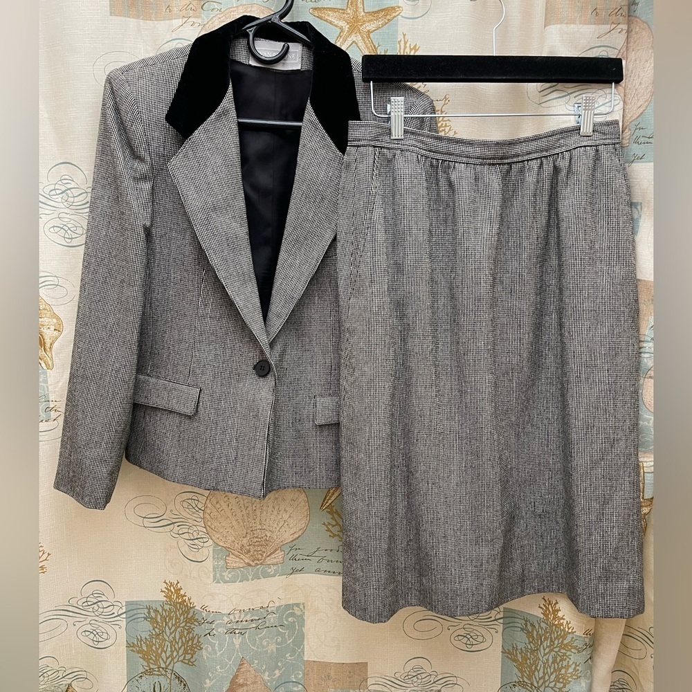 Evan Picone VTG 2 Piece Wool Black White Plaid Blazer Skirt Velvet Office Set
